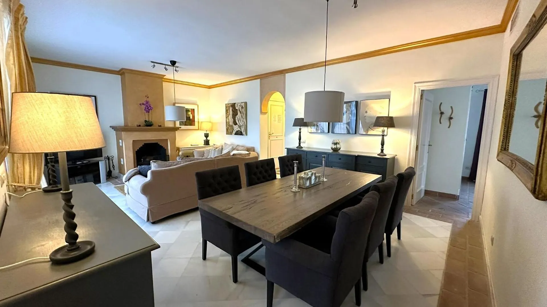 Apartamento La Perla de Marakech Estepona 0*,  España